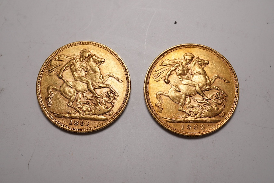 British gold coins, Victoria, two gold sovereigns, jubilee head, 1891, VF and 1892, near VF